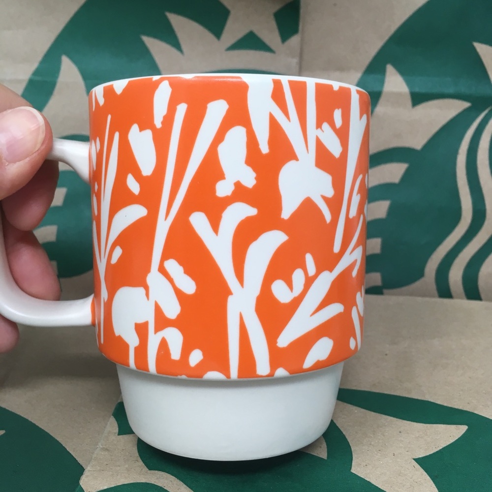 STARBUCKS 2016 Limited Edition 12 Fl Oz Orange Ceramic Mug. New